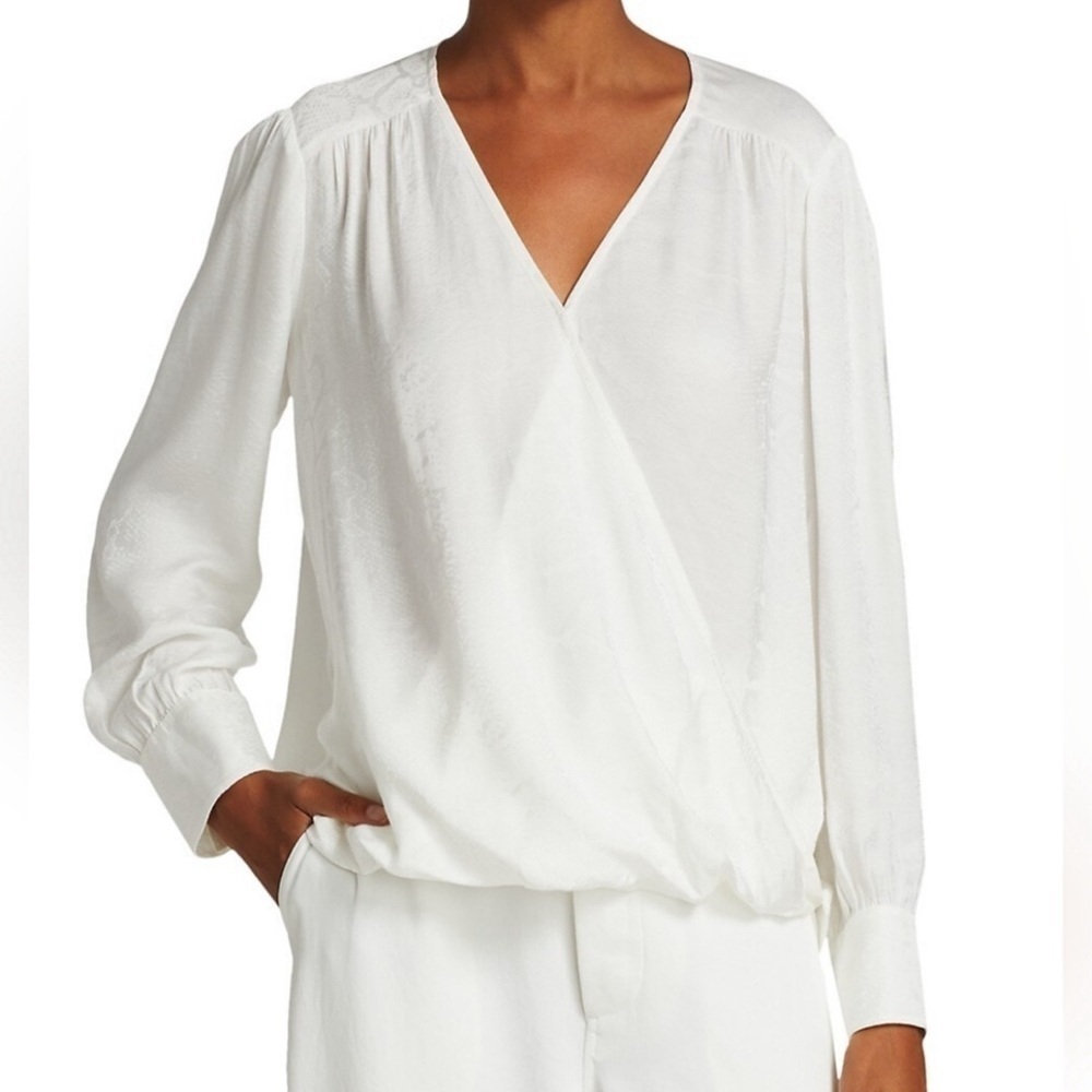 RAILS Revolve Hillary Ivory Jacquard Snake Faux Wrap Blouse SM Hi Lo SPRING NICE
